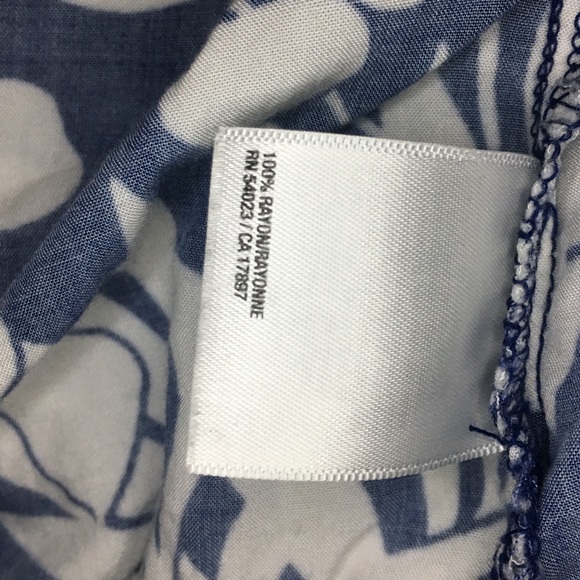 Old Navy blue and white floral dress - Picture 6 of 6